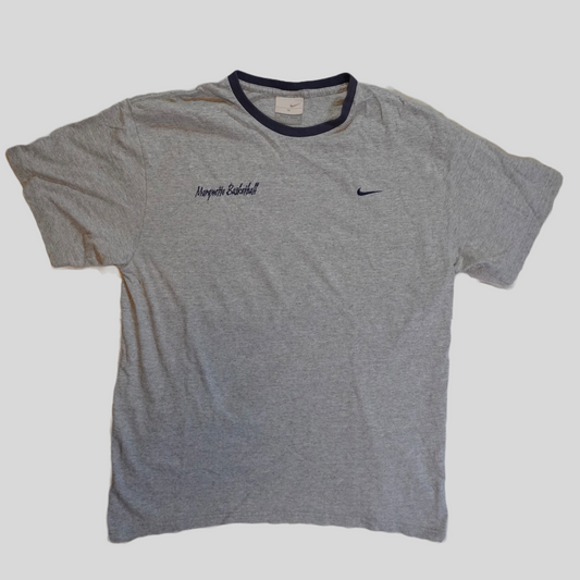(M) Vintage Nike Marquette Basketball Shirt